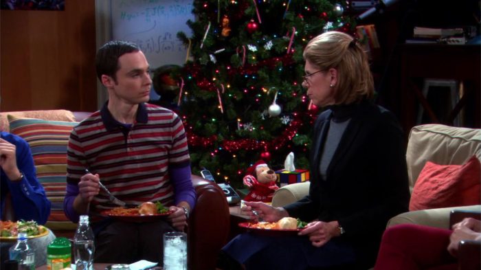 Leonard’s mother, Beverly Hofstadter, sharing an intellectual moment with Sheldon during her Christmas visit.